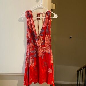 Free people Floral Red V-Neck mini Dress with lace trim, size M
